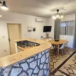 Apartment Vera - Mirca Mirce