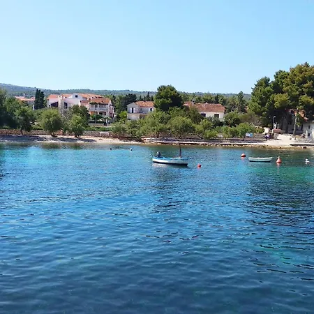 Vera - Mirca * Mirca (Brac)