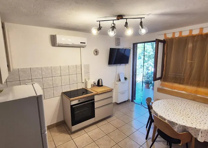 Apartment Vera - Mirca