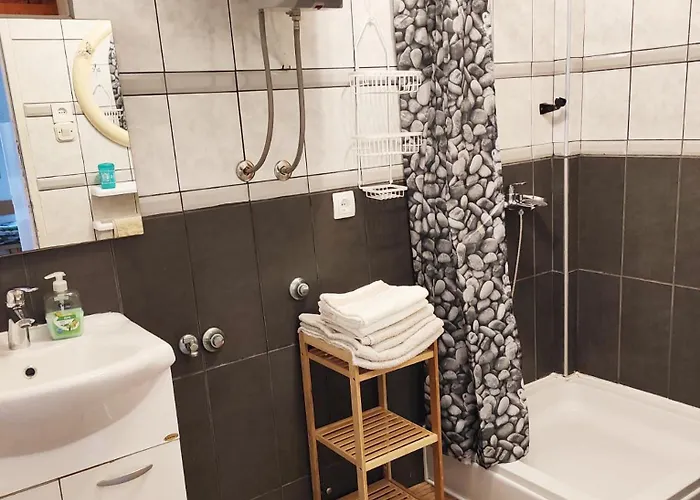 Vera - Mirca 아파트 *